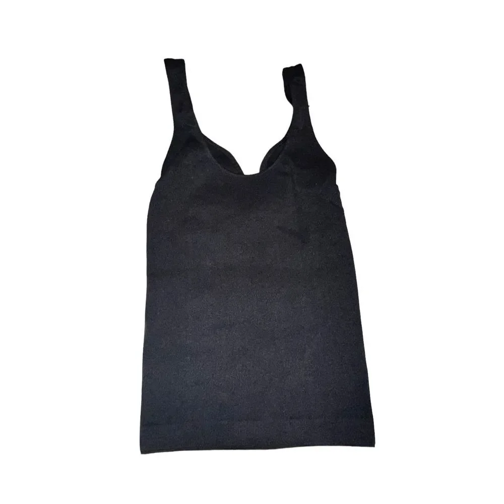 NWOT Guess Compression Ribbed Shapewear M/L (D4)